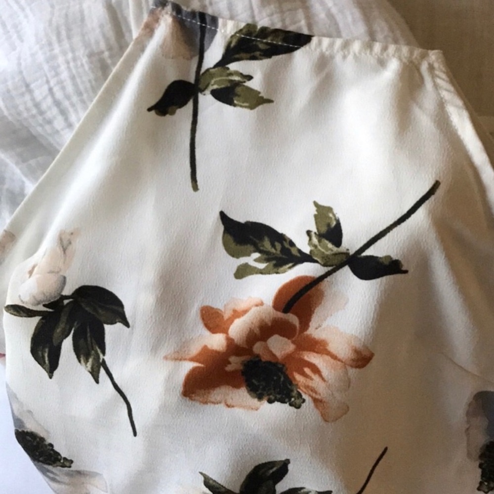 Floral set - Picture 2 of 2